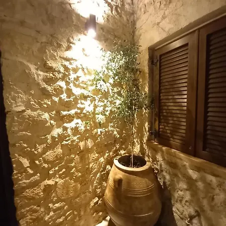 Vertigo Stone Villa Roumeli