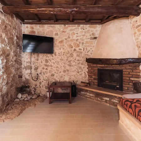 Villa Vertigo Stone Roumeli
